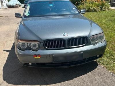 BMW 730
