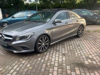 Mercedes CLA200