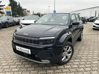 Second-hand Jeep Avenger Altitude 101 CP (74 kW) 2023 Negru SUV