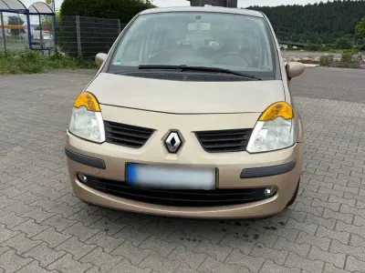 Gebraucht Renault Modus 88 PS (64 kW) 2004 Gold Van / Kleinbus