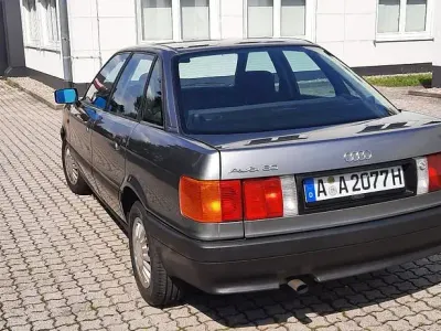 Occasion Audi 80 111 ch (81 kW) 1990 Argent Berline