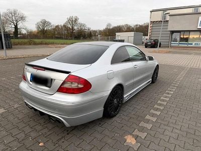 Silber Gebraucht 2006 Mercedes CLK320 Sport Coupé | 4.500 € (Guter Preis)