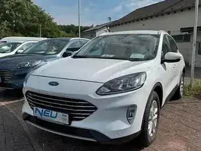 Gebraucht Ford Kuga Titanium 152 PS (111 kW) 2021 Weiß SUV