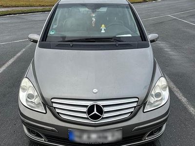 Gebraucht Mercedes B200 140 PS (102 kW) 2007 Grau Van / Kleinbus