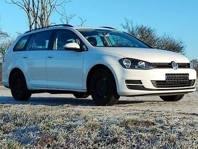 Usata VW Golf VII 110 CV (80 kW) 2015 Bianco Station wagon