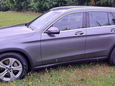 Gebraucht Mercedes GLC220 Exclusive 170 PS (125 kW) 2017 Grau SUV