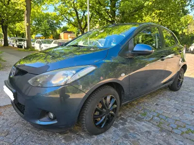 Gebraucht Mazda 2 75 PS (55 kW) 2010 Grau Kleinwagen