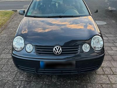 Gebraucht VW Polo Cricket 75 PS (55 kW) 2004 Schwarz Kleinwagen