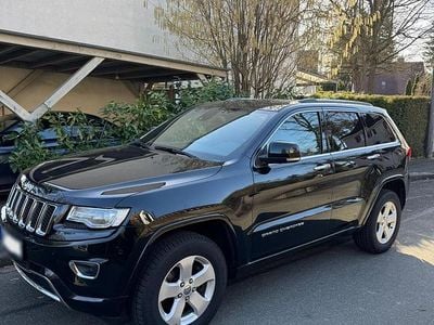 Gebraucht Jeep Grand Cherokee Overland 250 PS (183 kW) 2016 Schwarz SUV