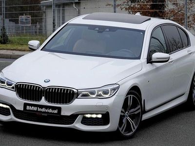 Weiß Gebraucht 2016 BMW 730 M Sport Limousine | 39.990 €