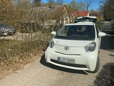 Brugt Toyota iQ 68 HK (50 kW) 2011 Hvid Hatchback