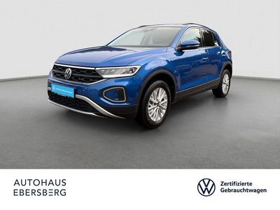 Blau Gebraucht 2024 VW T-Roc Life SUV | 28.400 € (Fairer Preis)