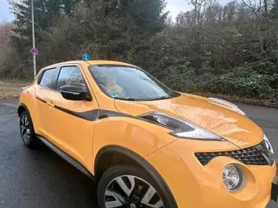 Gebraucht Nissan Juke 115 PS (84 kW) 2014 Gelb SUV