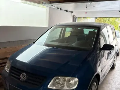 Gebraucht VW Touran 101 PS (74 kW) 2003 Blau Van / Kleinbus