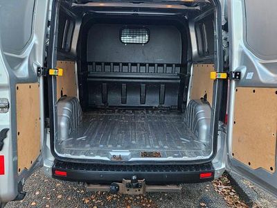 Silber Gebraucht 2021 Ford Transit Limousine | 20.500 € (Fairer Preis)
