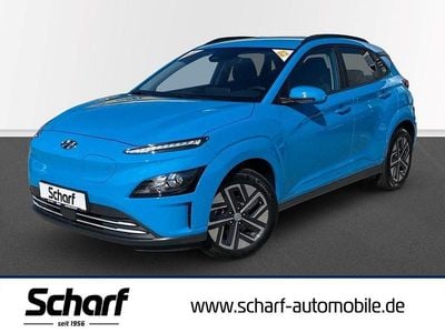 Gebraucht Hyundai Kona Select 100 kW (136 PS) 2023 Blau SUV