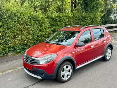 Gebraucht Dacia Sandero Stepway 87 PS (63 kW) 2010 Rot Kleinwagen