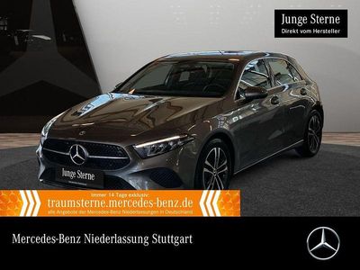 Gebraucht Mercedes A180 Advanced 136 PS (100 kW) 2024 Grau Limousine
