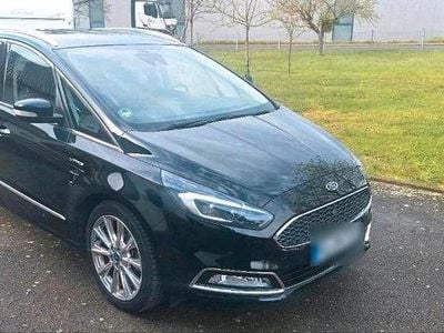 Second-hand Ford S-MAX Vignale 210 CP (154 kW) 2018 Negru Monovolum