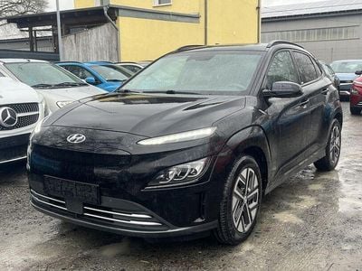 Gebraucht Hyundai Kona Trend 100 kW (136 PS) 2022 Schwarz SUV
