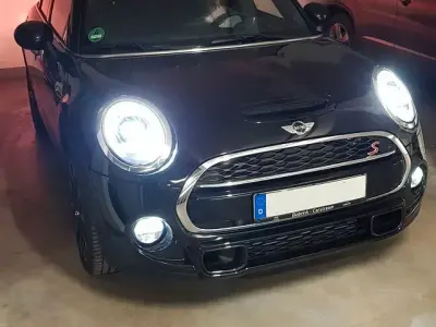 Second-hand Mini Cooper S 192 CP (141 kW) 2017 Negru Hatchback