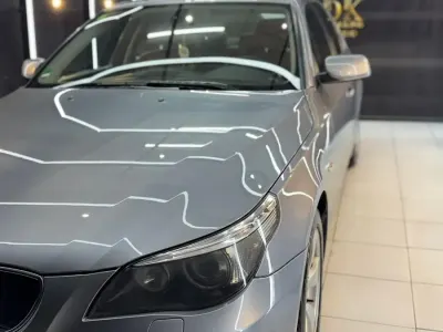 Gebraucht BMW 530 258 PS (189 kW) 2005 Silber Limousine