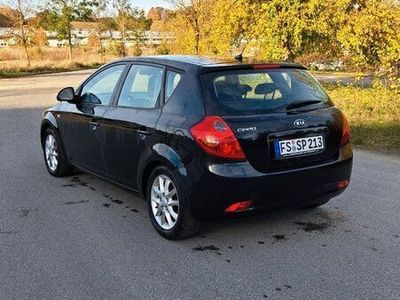 gebraucht Kia Ceed cee'd /1.6 CRDi 90PS EX EX