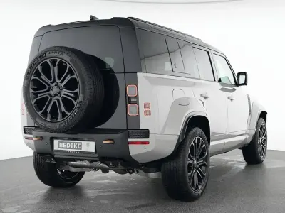 Gebraucht Land Rover Defender 635 PS (467 kW) 2026 Grau SUV