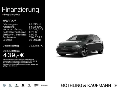 Gebraucht VW Golf VIII Style 150 PS (110 kW) 2024 Uranograu Limousine
