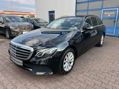 Gebraucht Mercedes E220 194 PS (142 kW) 2016 Schwarz Kombi