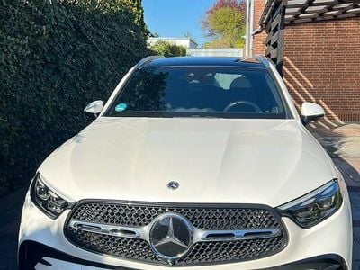 Gebraucht Mercedes GLC220 AMG 197 PS (144 kW) 2023 Weiß SUV