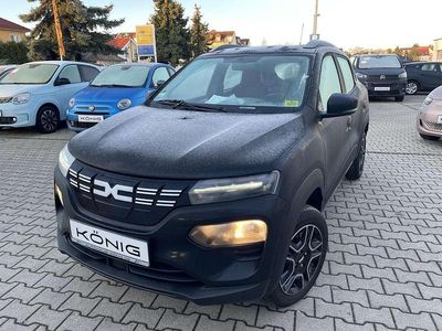 Gebraucht Dacia Spring Essentiel 19 kW (26 PS) 2023 Magmaschwarz Kleinwagen