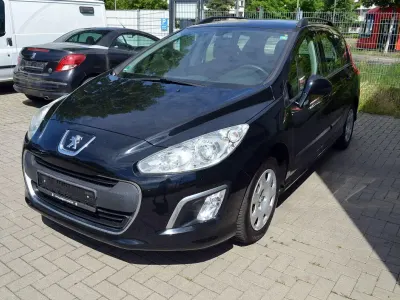 Gebraucht Peugeot 308 SW 92 PS (67 kW) 2011 Schwarz Kombi