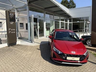 Neu Hyundai i20 Trend 90 PS (66 kW) 2026 Dragon red Kleinwagen