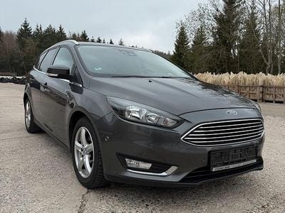 Gebraucht Ford Focus 120 PS (88 kW) 2016 Grau Kombi