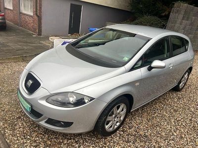 Silber Gebraucht 2007 Seat Leon Stylance Kleinwagen | 2.999 € (Fairer Preis)