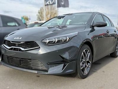 Nouă Kia Ceed Spirit 150 CP (110 kW) 2025 Gri Hatchback