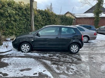 Gebraucht VW Polo 54 PS (39 kW) 2002 Schwarz Kleinwagen