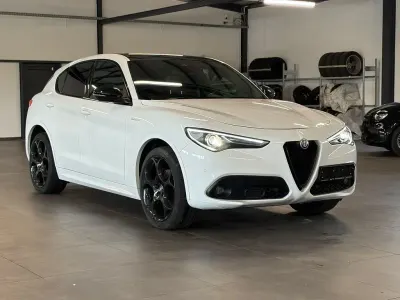Gebraucht Alfa Romeo Stelvio Premium 209 PS (153 kW) 2022 Weiß SUV