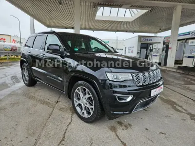 Gebraucht Jeep Grand Cherokee Overland 250 PS (183 kW) 2019 Schwarz SUV