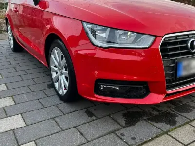 Gebraucht Audi A1 116 PS (85 kW) 2016 Rot Kleinwagen