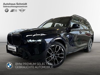 M carbonschwarz Gebraucht 2025 BMW X7 Comfort Edition SUV | 96.790 € (Superpreis)