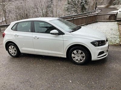 Gebraucht VW Polo Trendline 80 PS (58 kW) 2020 Weiß Kleinwagen