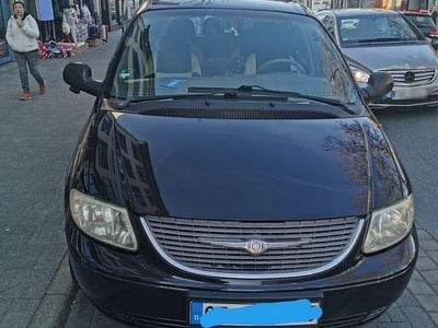 Gebraucht Chrysler Grand Voyager 147 PS (108 kW) 2002 Schwarz Van / Kleinbus