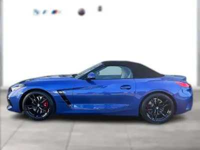 Gebraucht BMW Z4 Efficient Dynamics 340 PS (250 kW) 2025 Blau metallic Cabrio