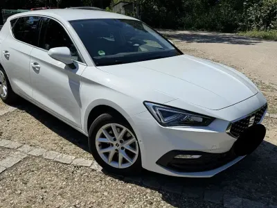 Gebraucht Seat Leon Style 131 PS (96 kW) 2020 Weiß Limousine