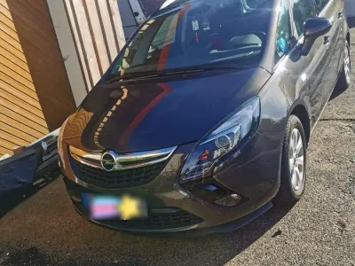Gebraucht Opel Zafira Tourer 136 PS (100 kW) 2015 Grau Van / Kleinbus