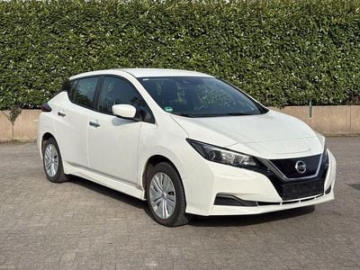Gebraucht Nissan Leaf Visia 110 kW (150 PS) 2020 Weiß Kleinwagen