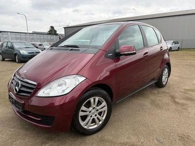 Gebraucht Mercedes A160 95 PS (69 kW) 2009 Rot Limousine