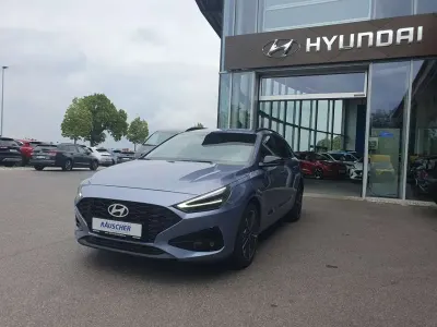 Gebraucht Hyundai i30 Advantage 101 PS (74 kW) 2024 Meta blue mineraleffekt Kombi